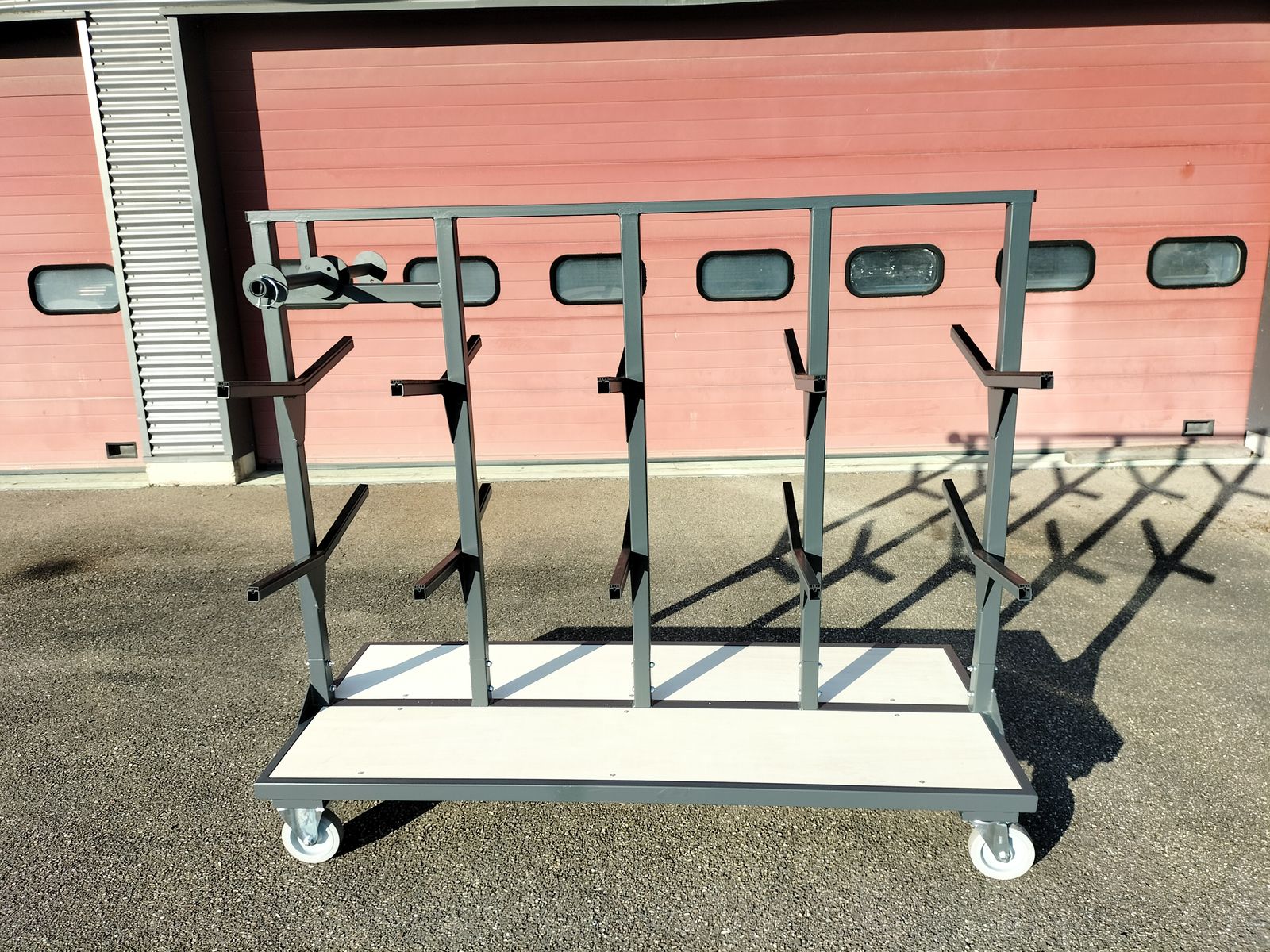 Chariot à bras porte tubes de côté